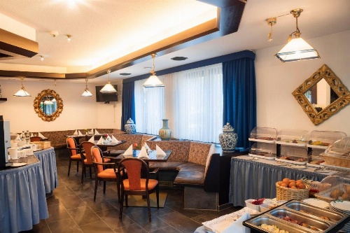 Hotel Astoria am Urachplatz image 13